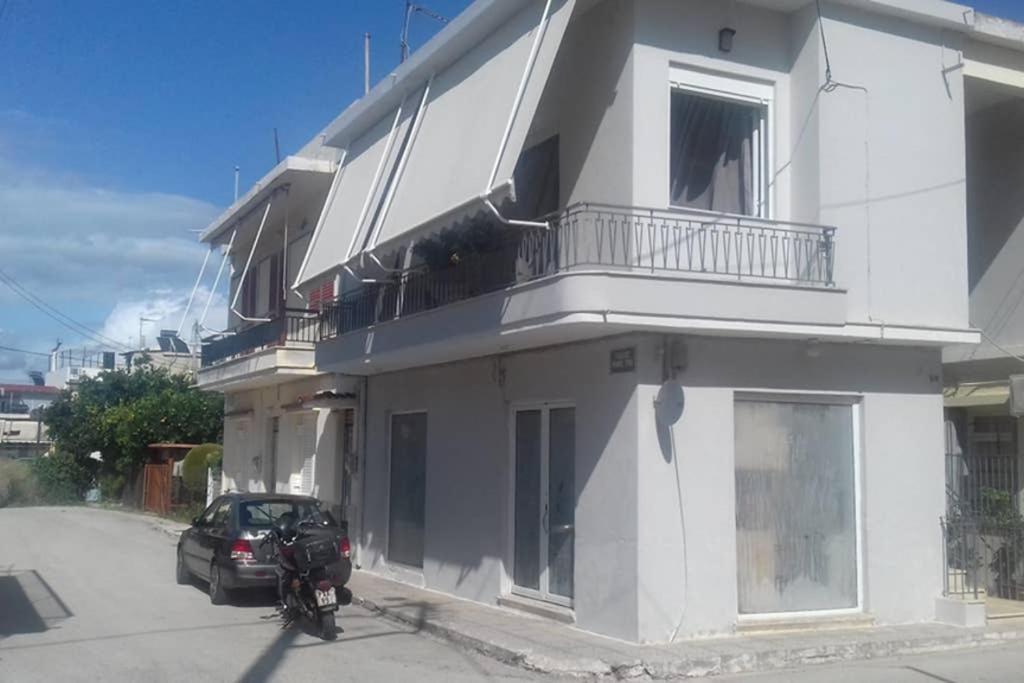 Paris House 1 Appartement Patras Buitenkant foto